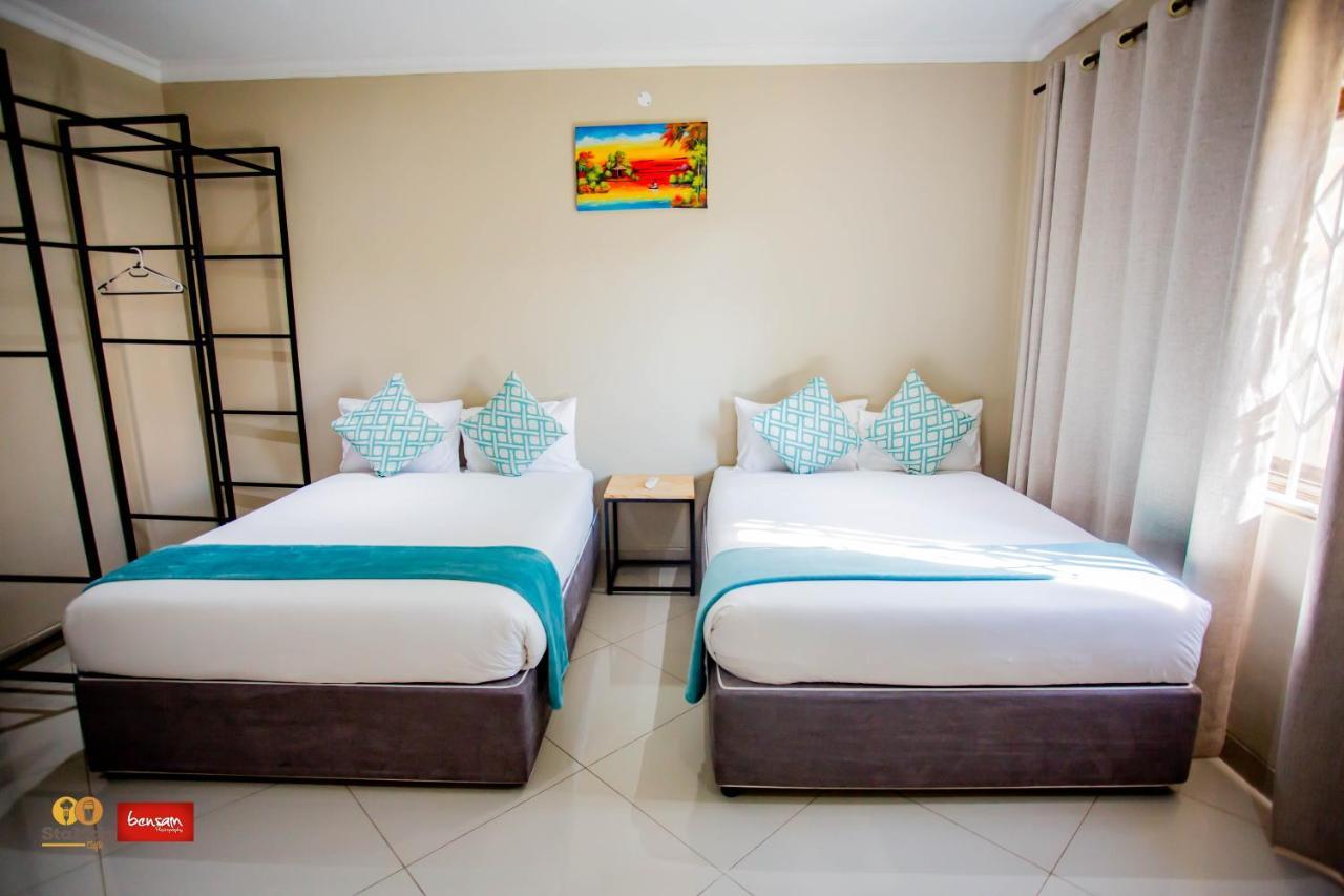 Douglas Lodge & Apartments Lilongwe Exteriör bild