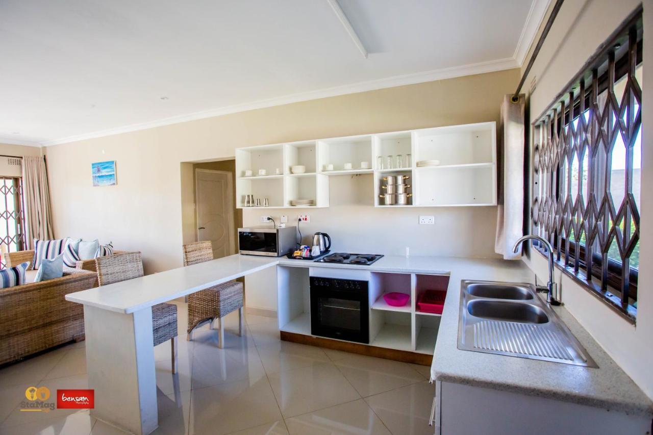 Douglas Lodge & Apartments Lilongwe Exteriör bild