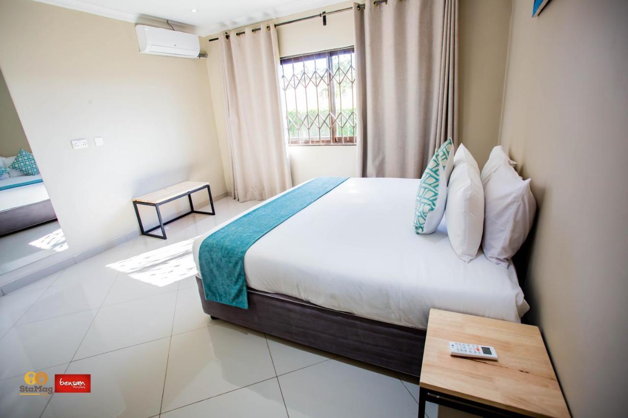 Douglas Lodge & Apartments Lilongwe Exteriör bild